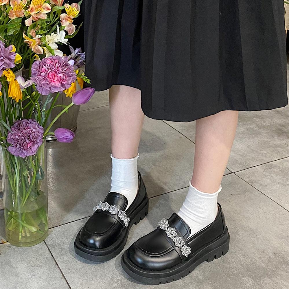 Kleine PU-Lederschuhe Damen Frühling Neue Dicke Sohle Slipper Schuhe Harajuku Stil Kristallblume Einzelne Schuhe Mary Jane Schuhe
