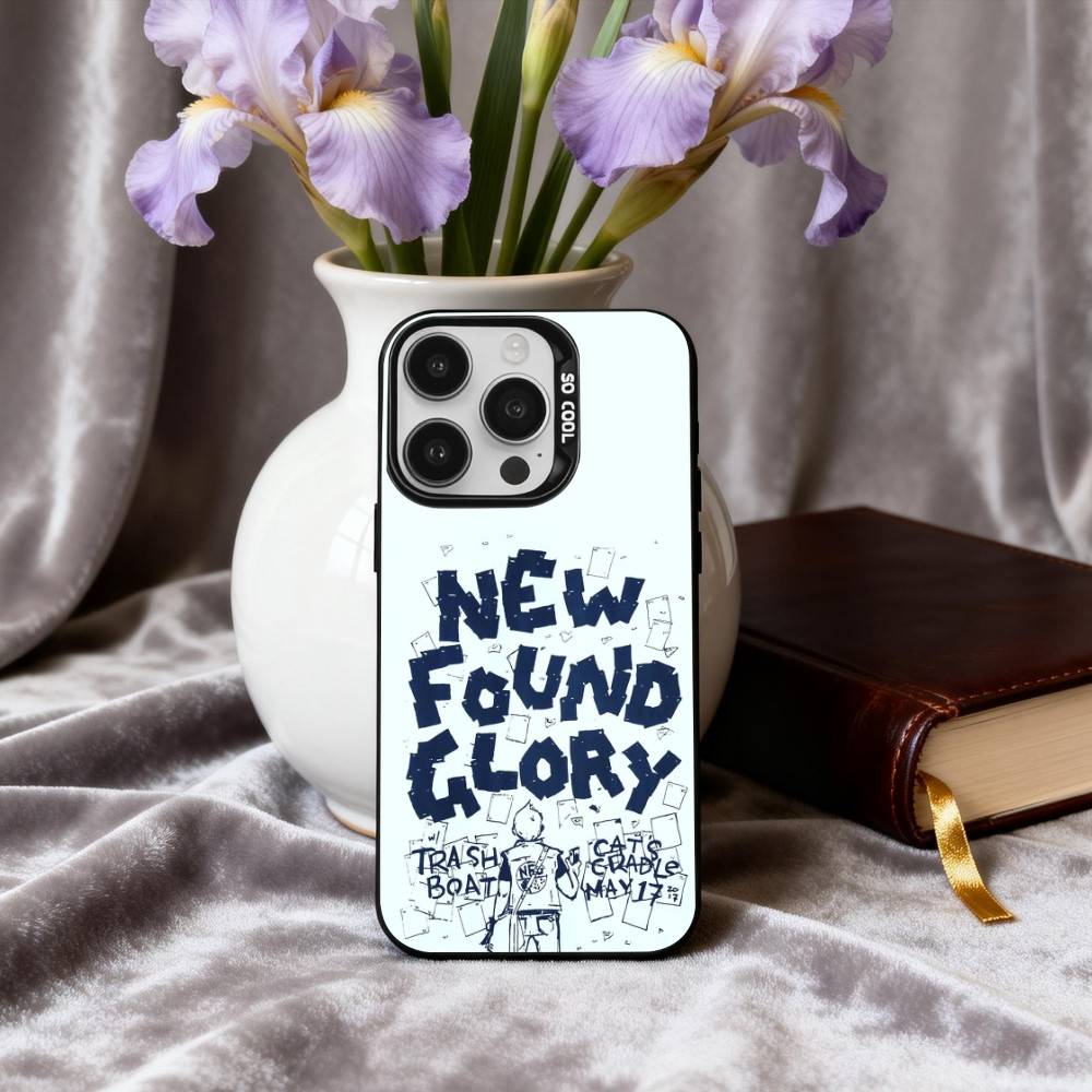 

Punk N-New Found Glory Band Phone Case For iPhone17,16,15,14,13,12,11 Plus,Pro Max Candy Silver Plated Inside Cover iPhone15pro