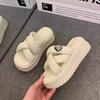 Internet Celebrity Slippers Women's Summer Wear Niche High Sense 2025 New Black Super Fire Heightening Platform Sandals Beach Shoes