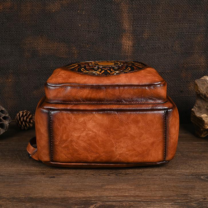 Johnature Zaino da donna vintage fatto a mano con totem in rilievo, grande capacità, borse da viaggio per il tempo libero