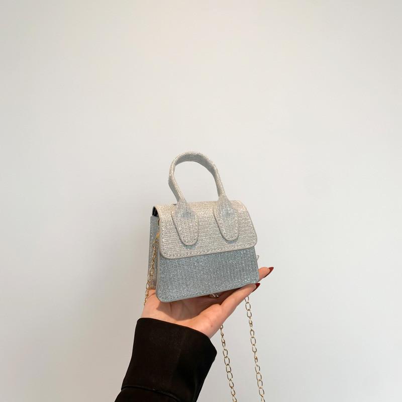 Fashionable Trendy Women's Shoulder Bag 2024 Stylish Simple Chain Retro Underarm Bag