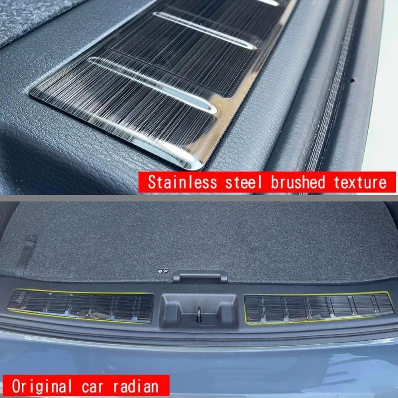 For Mitsubishi Outlander  23 2024 Stainless Steel Rear Bumper Guard Plate Cover tailgate Trunk Inner Guard Protector cover