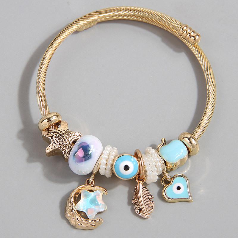 

Stylish Metal Pendant Bracelet with Star, Moon, Feather, Heart Charms світло-синій колір