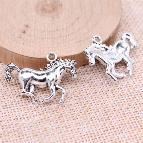 Metal Horse Pendant Retro Horse Charm Vintage Running Horse Pendant for Jewelry Making DIY Earrings Keychains Necklaces Craft Projects