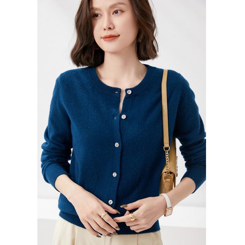Women S Long Sleeve Round Neck Straight Fit Cardigan Sweater