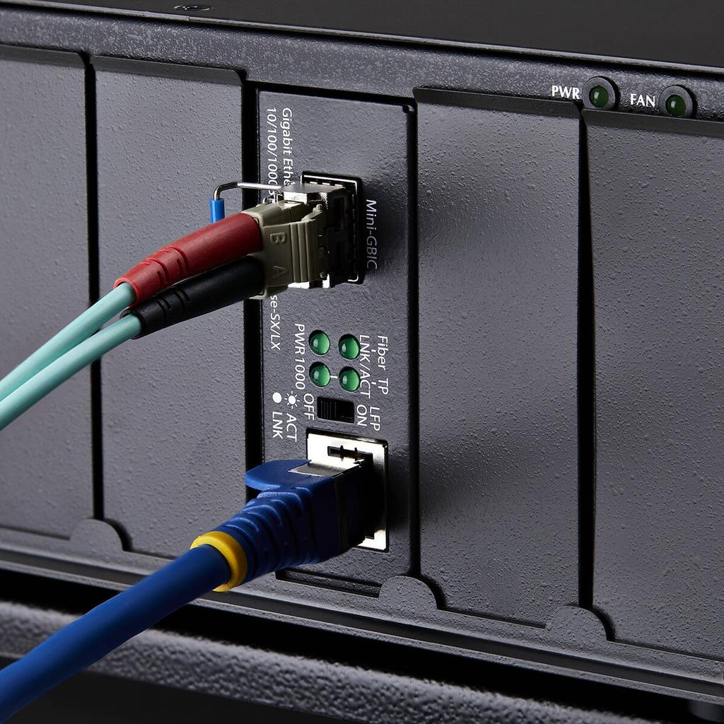 MultiMode SFP Fibre Module Startech MCM1110SMLC20 2000 Mbit/s