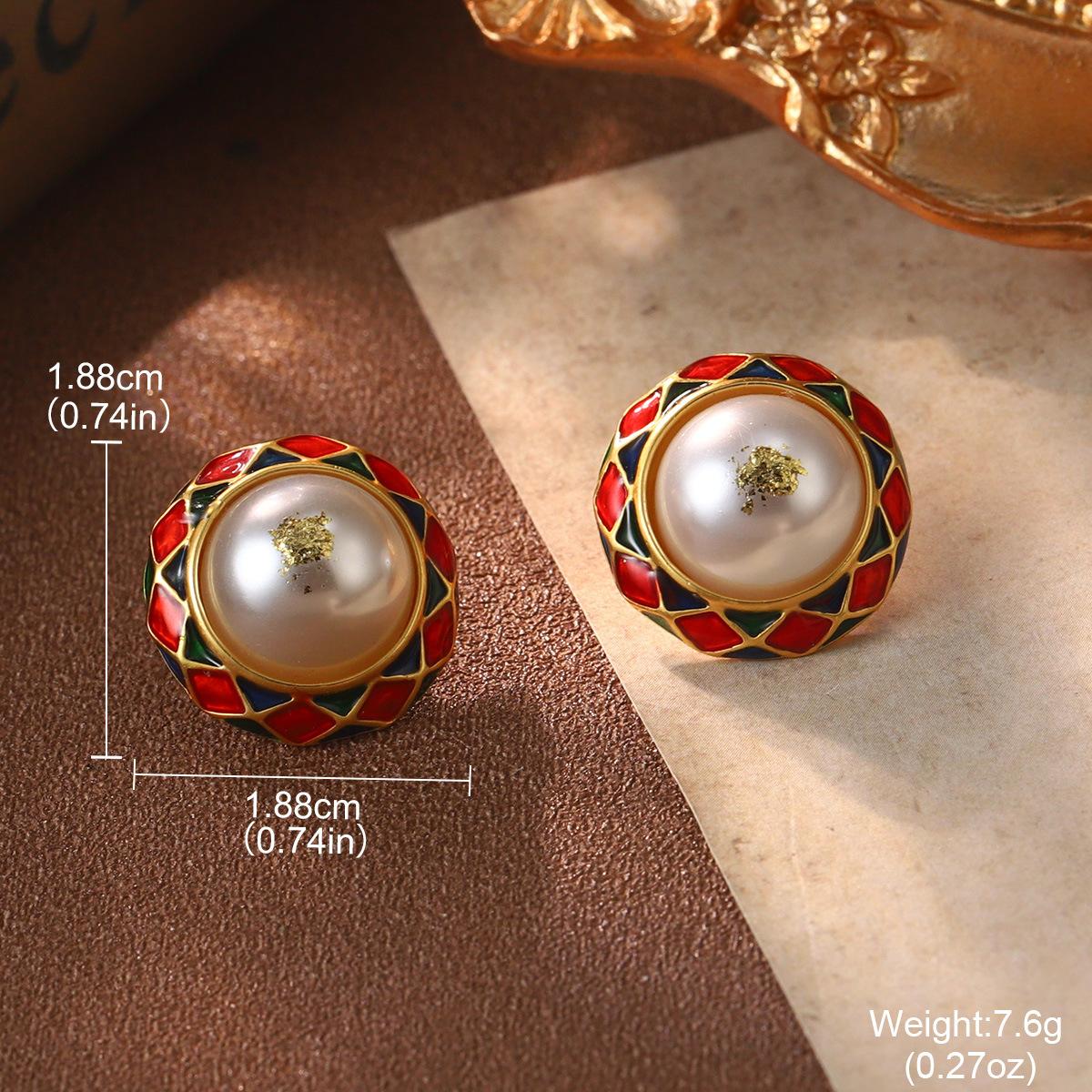 Court style medieval pearl geometric earrings bee retro stud earrings fringed hollow color retention advanced temperament earrings