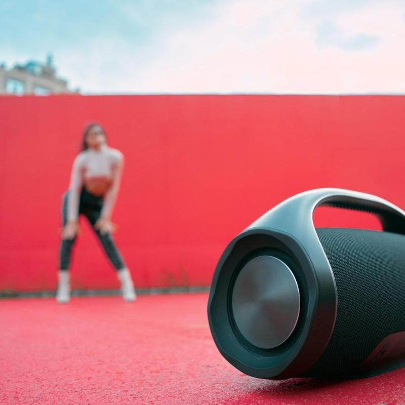 Professional Speaker Wall Mount Holder Stable Support Space Saving Design for 650 Home Entertainment