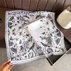 Korean version of Xiaoxiangfeng printing simulation silk scarf square scarf high-end shawl sunscreen neck small square scarf headscarf scarf