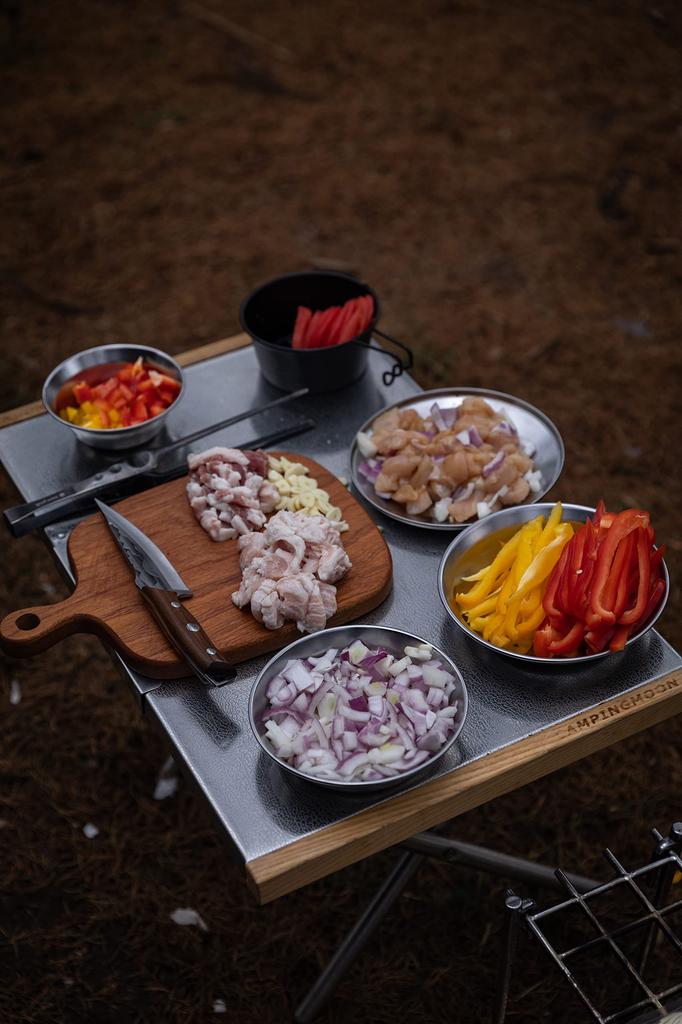 CAMPING MOON Camping Plates, Stainless Steel Tableware Set (8 Pieces), Canvas Case Included, S395-2S
