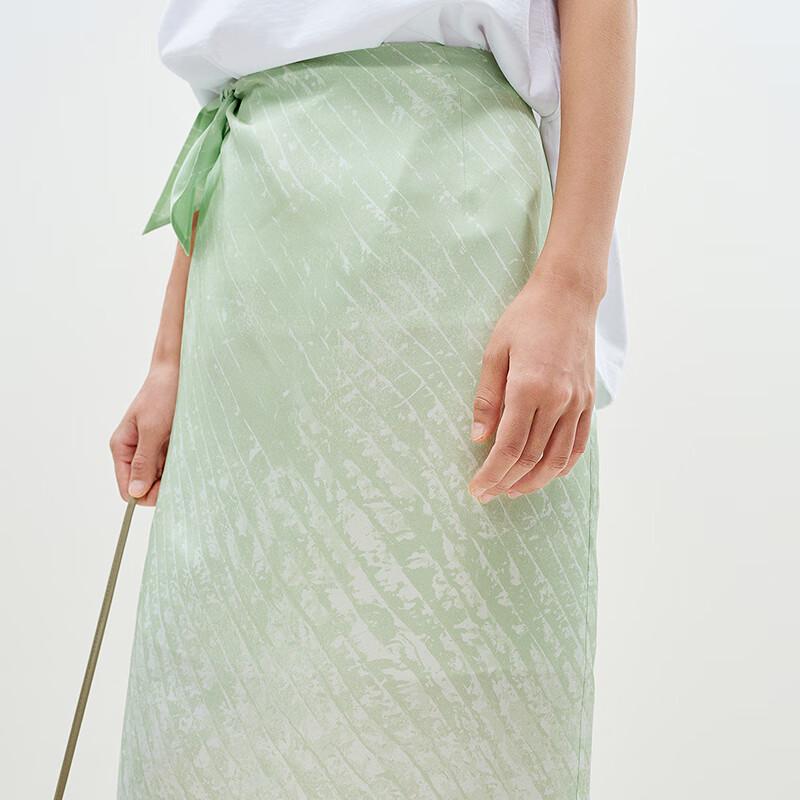 LESS 2025 Summer Mulberry Silk Slit Skirt