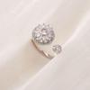 Anello da Donna Rotante Regolabile con Zircone Girasole: Moda Elegante di Lusso Leggero