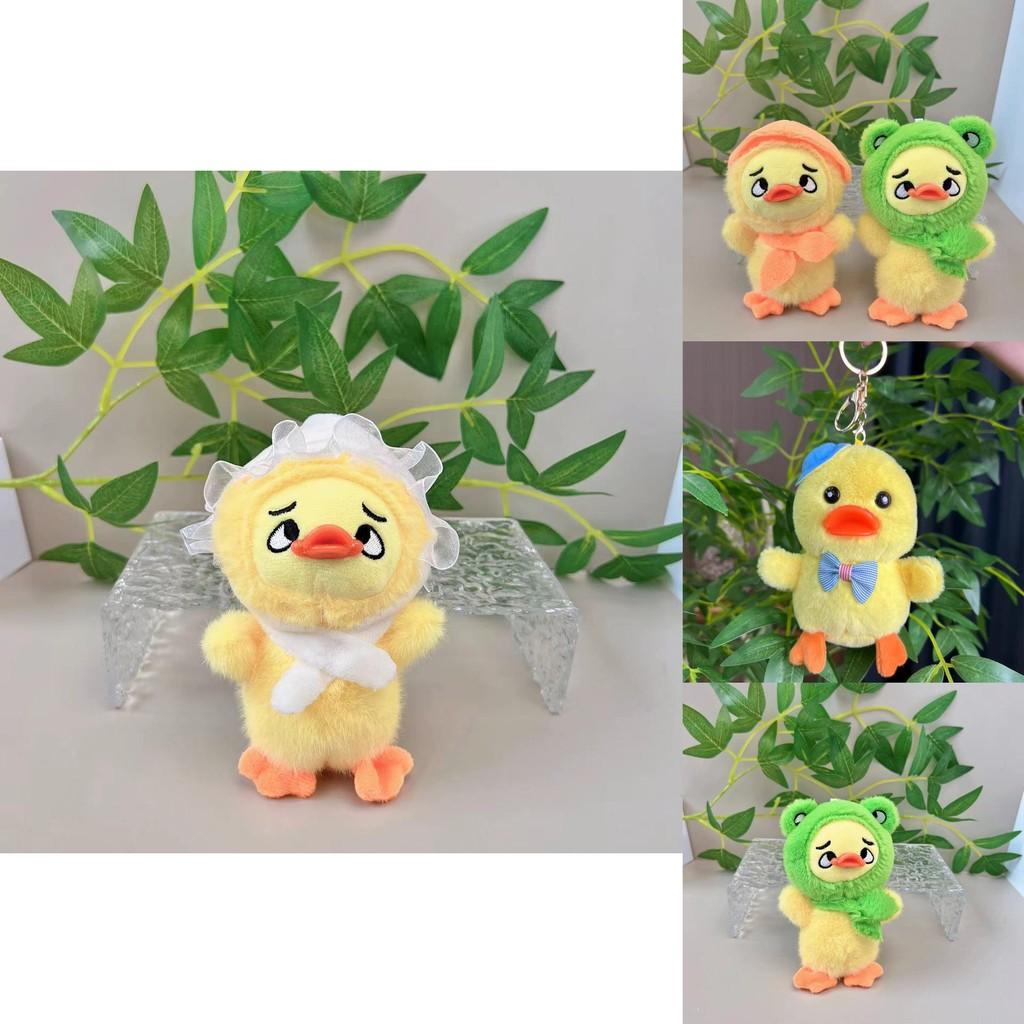 Whimsical Hat-wearing Plush Duck Keychain Soft Toy Ideal For Gifts And Collecting