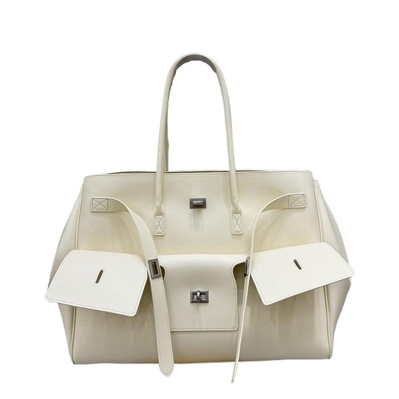 Bolso de Cuero de Alta Calidad para Mujer Genial Motocicleta Hebilla Cuadrada Platino Simple Versátil Gran Capacidad Viaje Bolso de Hombro