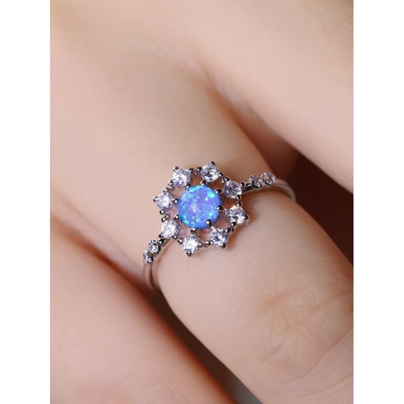 

wih new eight-claw round micro-inlaid white diamond flower ring simple personality niche ring no. 10