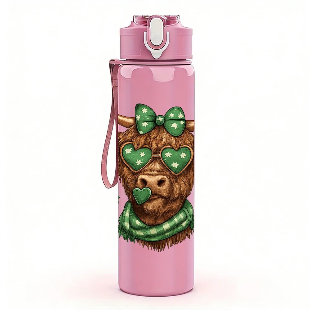 1PC St Patrick Highland Cow Art 750ml Color Plastic Sports Water Bottle Leakproof Flip Straw Lid Suitable for Sports Office Home Use