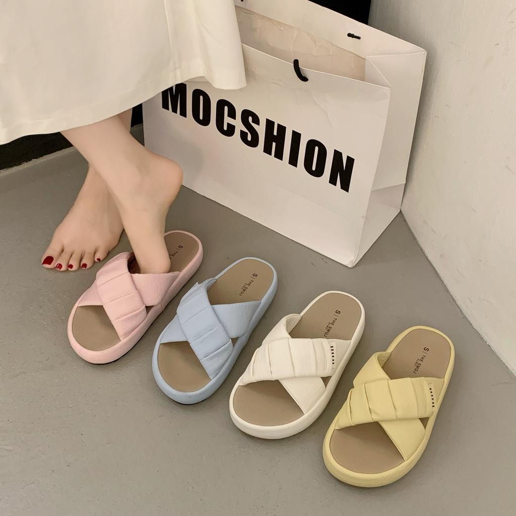 Puff Platform Slippers Women's Outer Wear 2025 Summer New Cross-stepping Shit Feeling Beach Word Bread Cool Slippers