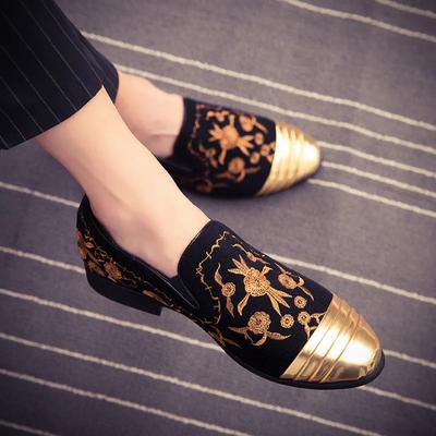 Luxury Men's Social Shoes Fashion Embroidery Suede Leather Loafers Men Slip-on Casual Business Shoes Big Size 46 Party Shoes Men