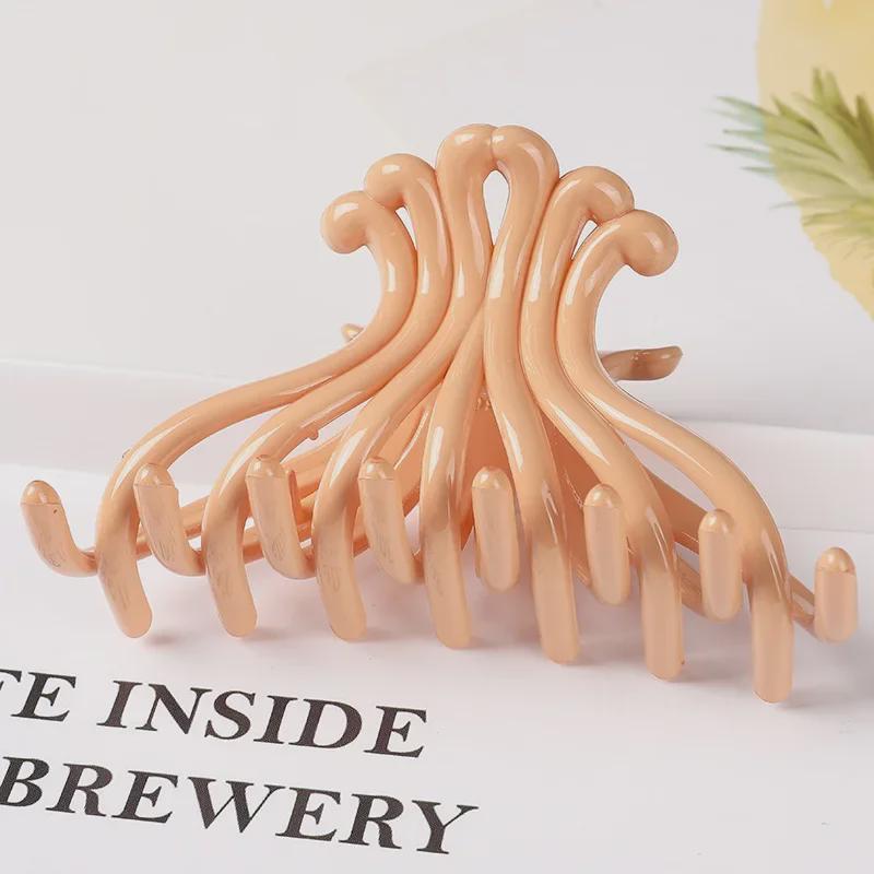 Geometric Forked Claw Clip: Japanese & Korean Fashion Hair Accessory for Women
