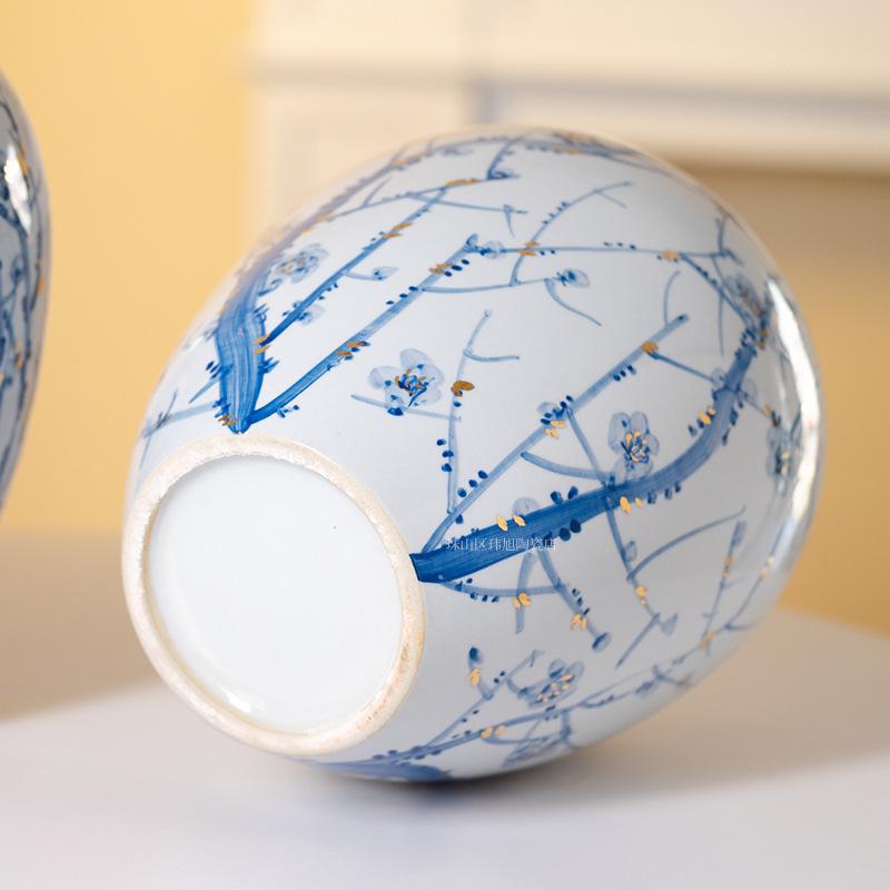 Modern Blue & White Porcelain Ceramic Vase: Chinese-Inspired Flower Arrangement for Living Room Décor