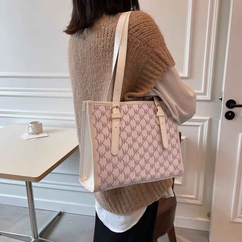 Underarm tote bag New fashion women's handbag Large capacity commuter bag Printed shoulder bag