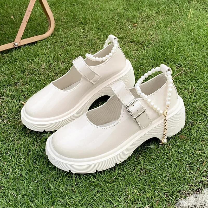 Fashion 2024 Spring and Autumn Mary Jane Women's Shoes Thick soled Sponge Cake Leather Shoes Retro Thick Heel Fashion  Single Shoes