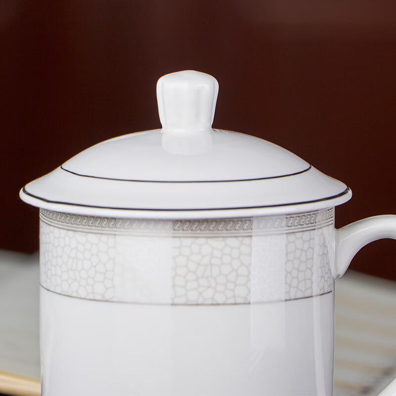 Jieya Jie A486 Ceramic Teacup with Lid