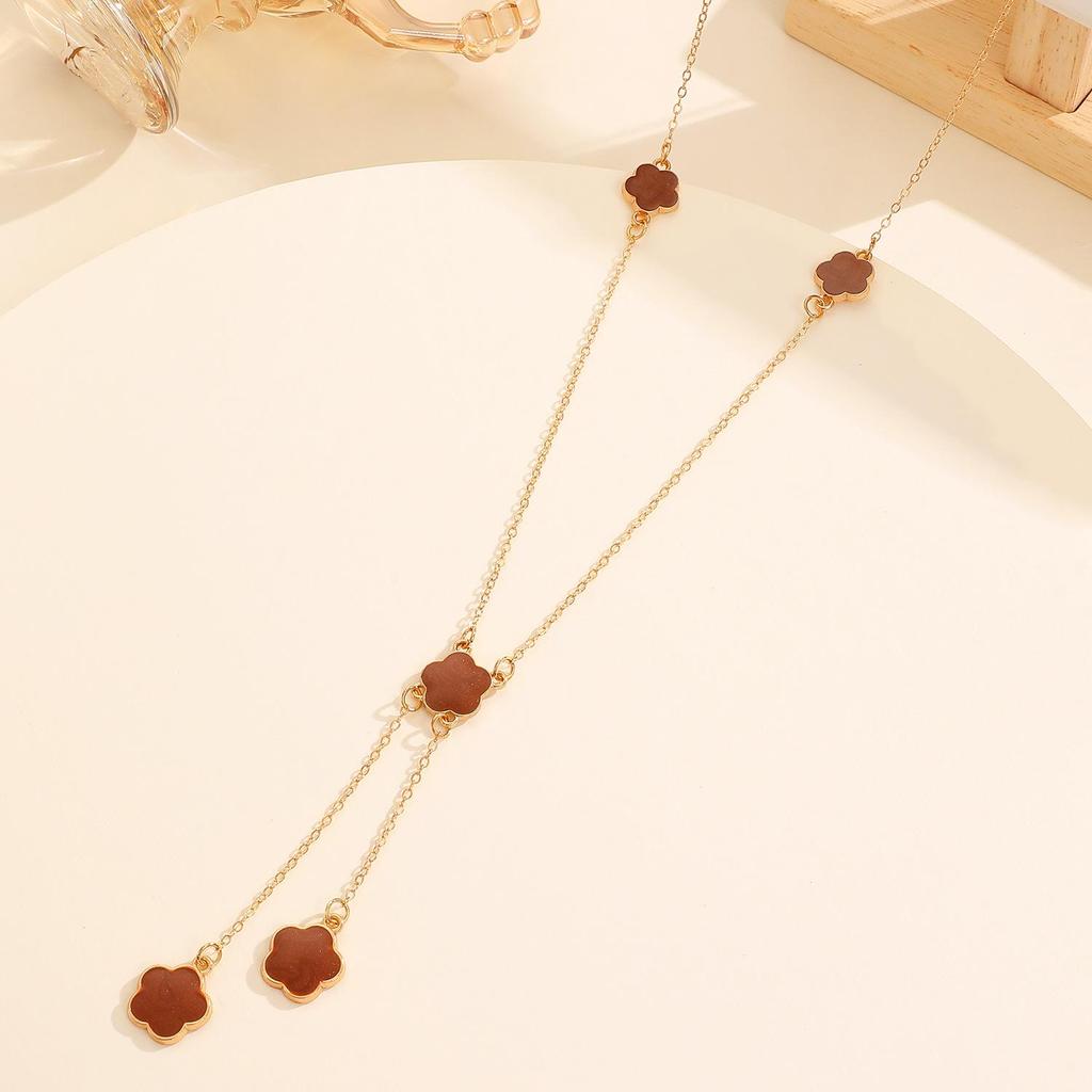 European and American Hot-Selling Lucky Clover Jewelry Set: Five-Leaf Bracelet, Earrings, Necklace & Ring for Women