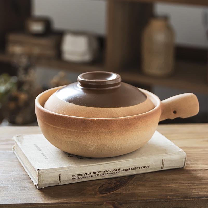 Pentola tradizionale in argilla con manico per ventilatore Baozai: Pentola per stufato resistente alle alte temperature con coperchio per stoviglie, zuppe e cottura su fornello a alcol