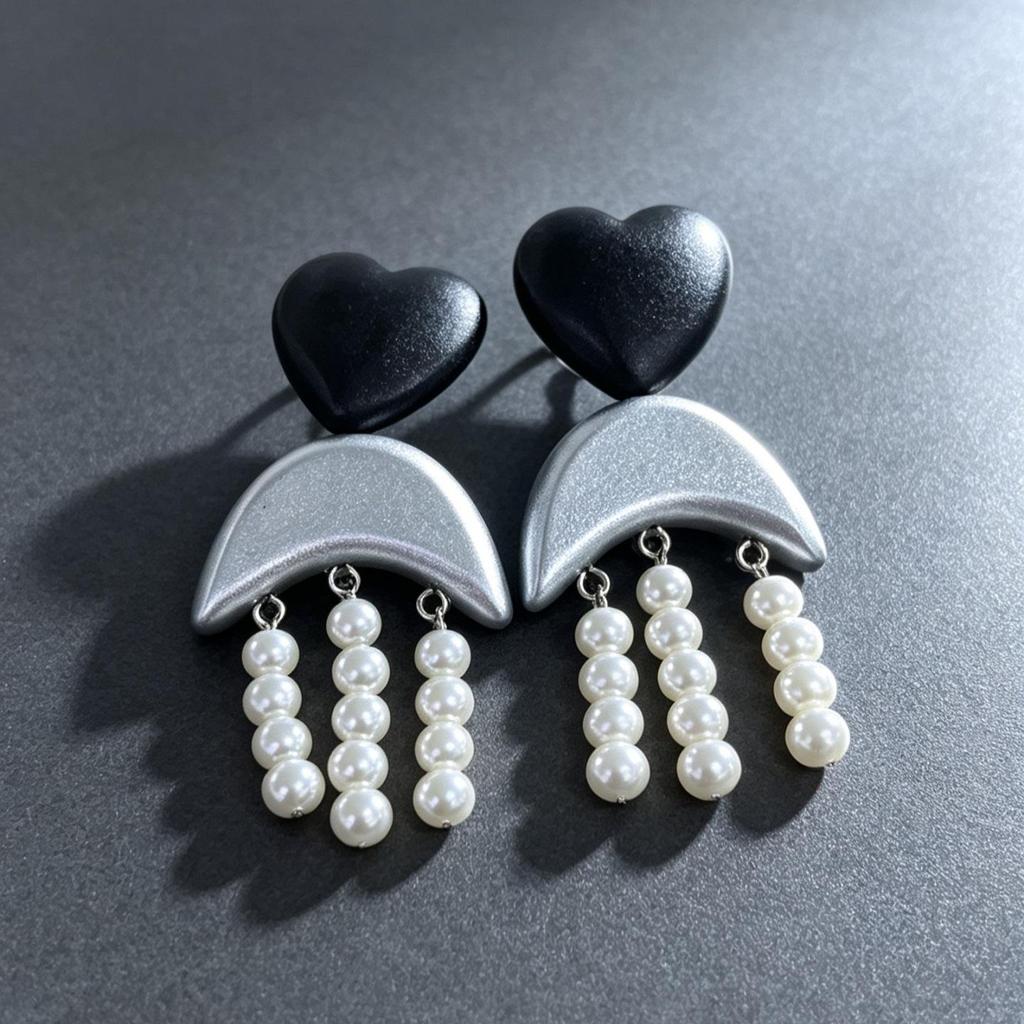 Vintage Black Series Stud Earrings 925 Silver Needle Minimalist High-End Personality Accessories for Women