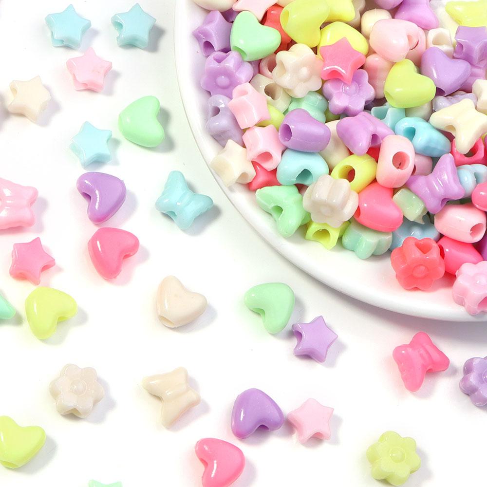 200Pcs Acrylic Beads Candy Color Love Flower Star Butterfly Loose Bead for Jewelry Supplies DIY Bracelet Keychain Decoration