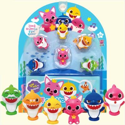 Σετ κορεατικών παιχνιδιών Pink Pong Baby Shark Figures