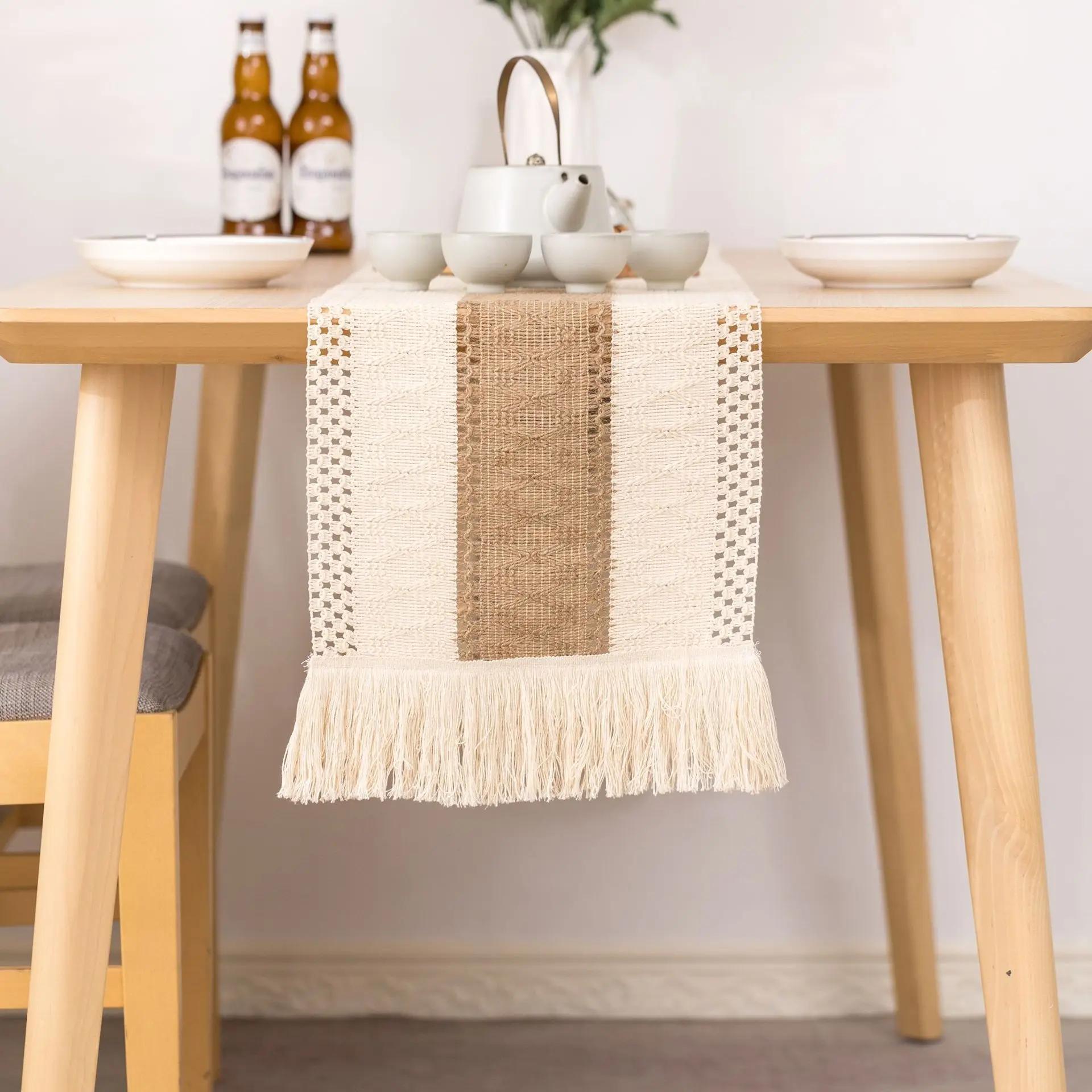 

Hand Woven Jute Natural Linen Table Runner with Tassels Rustic Country Wedding Birthday Christmas Decoration for Home tablecloth 30x50cm