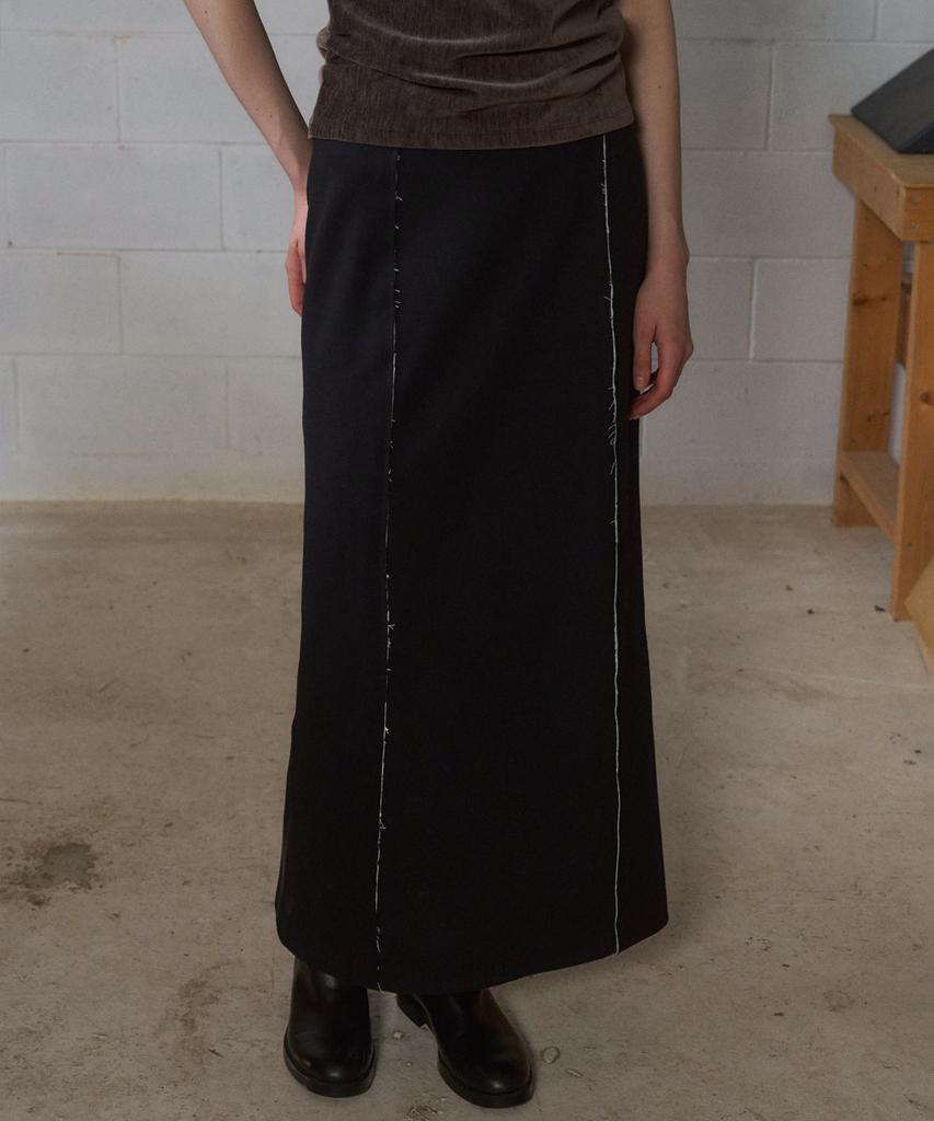 Annies Low Edge Long Skirt (Black)