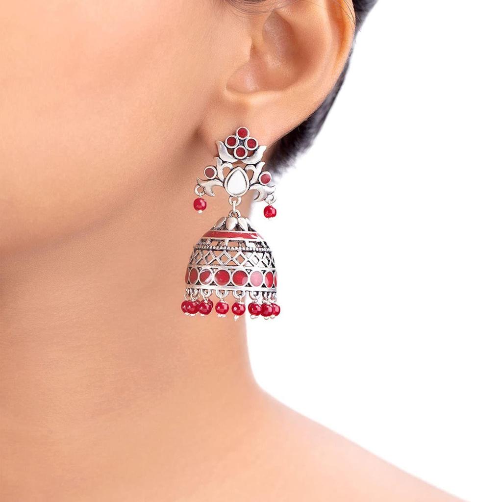 Jhumka-Ohrringe aus Messing mit oxidierter Silberbeschichtung und Rangabati-Rosa-Verzierungen mit Perlen für Frauen und Mädchen