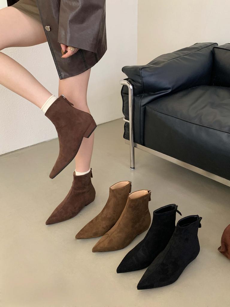 inner suede pointed short boots for women 2025 autumn and winter new velvet women's boots Korean version thin boots fashion boots for women