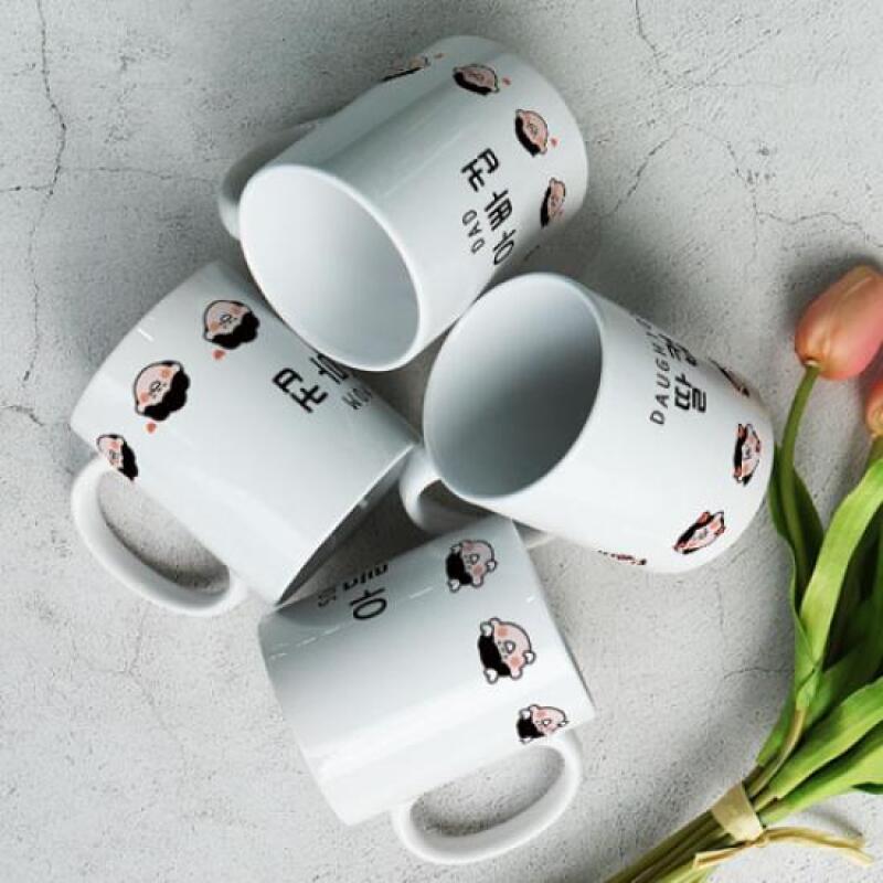 

ga924-Design Mug 4p-Icon Mom Dad Daughter Cup