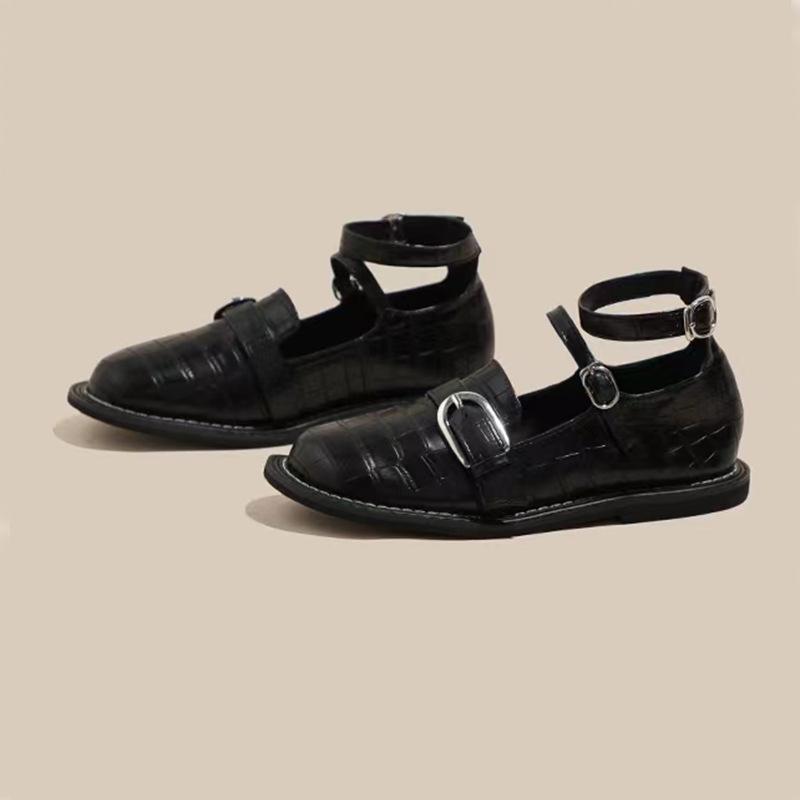 Small Leather Shoes Four Seasons Japanese Retro Lolita One-word Buckle with Low Heel Square Root Lolita Single Shoes Women
