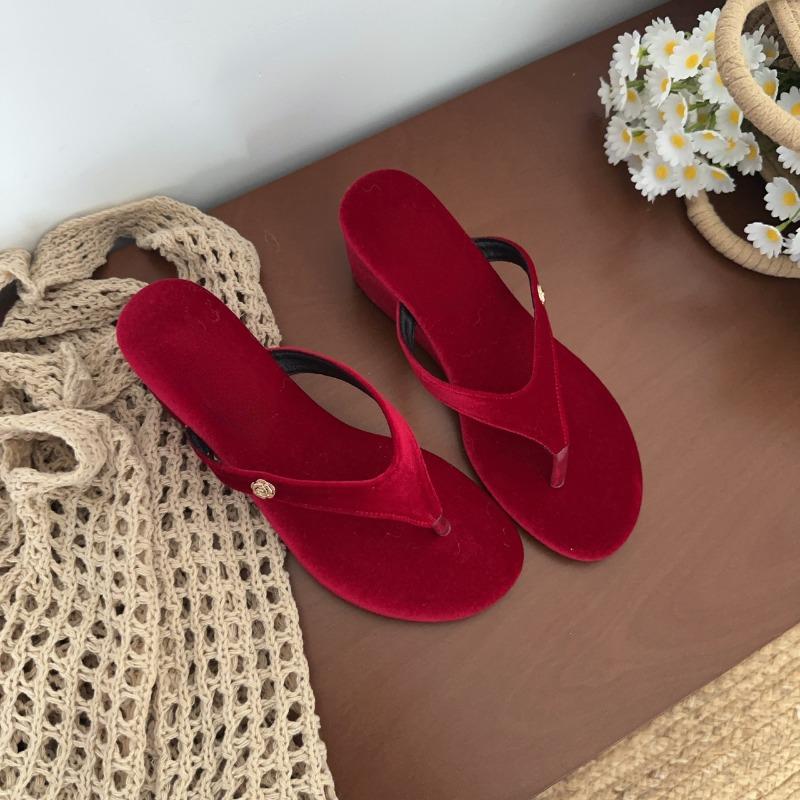 

Fashion Women s Wedge Sandals Fashion Round Toe Clip Metal Buckle Suede Anti-slip Wear-resistant High-heeled Slippers 40 красный