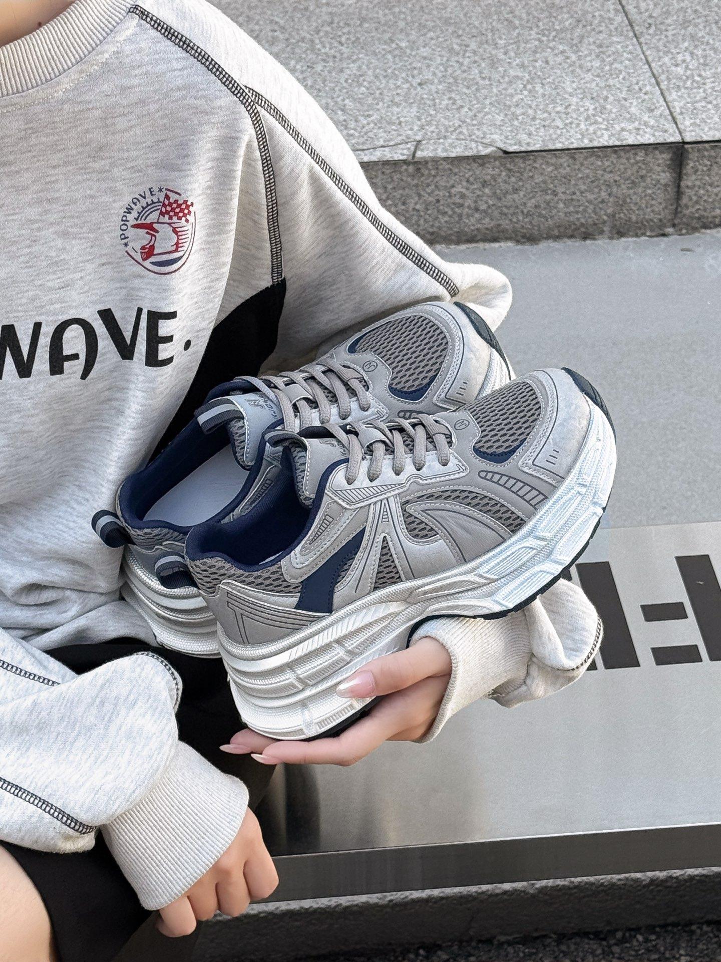 

Leather mesh breathable platform dad shoes women s autumn 2025 new comfortable and versatile casual sports shoes 40 синий