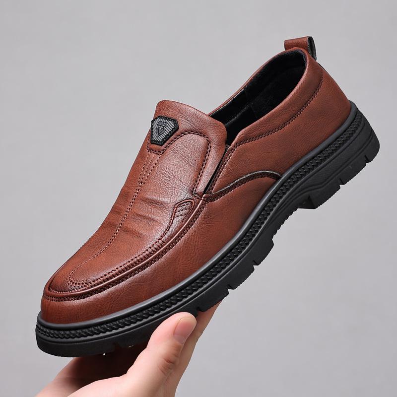 

Мужские деловые кожаные туфли модные повседневные туфли для мужчин среднего возраста трендовые ретро-лоферы 44