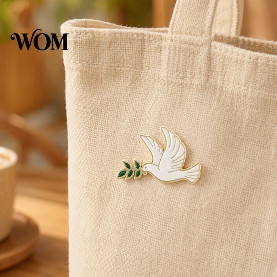 Canvas Bag Brooch Pin, Pigeon Olive Branch Design Lapel Metal Three-dimensional Bird Pin Backpack Decorative Badge for School Clothes Accessories