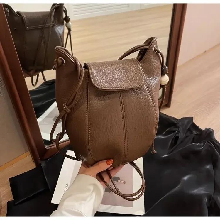 New First Layer Women's Leather Bag Sweet Color Shell Leather Phone Mobile Fashion All Shoulders Crossbody Bag