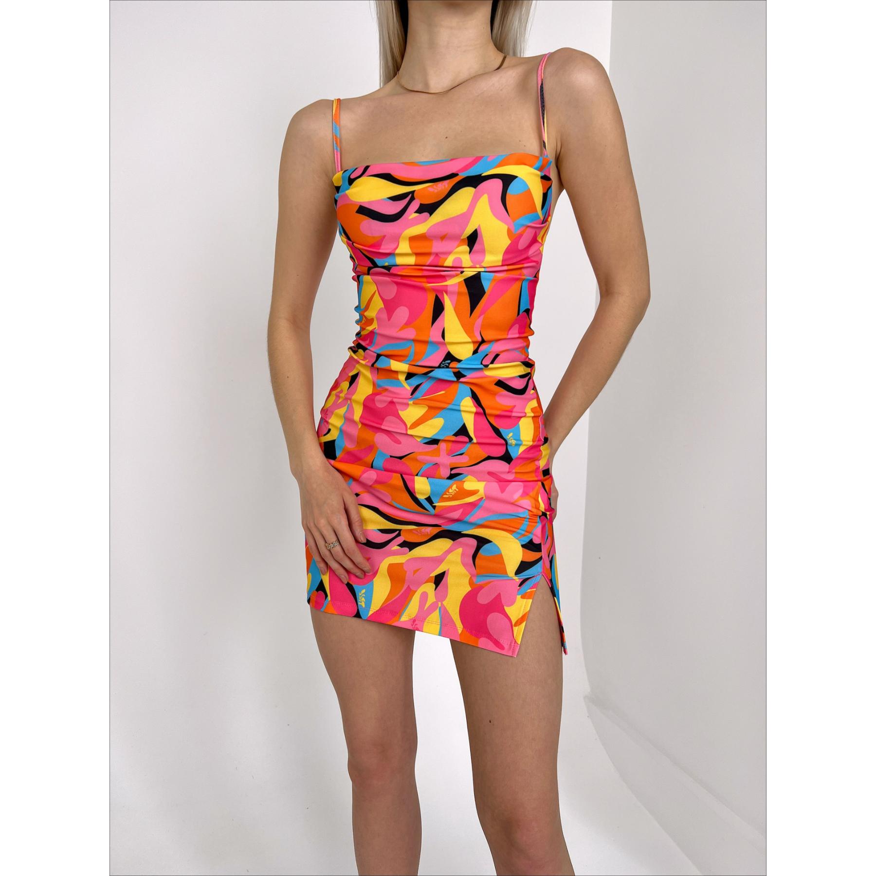 

Женское мини-платье с рисунком Queen