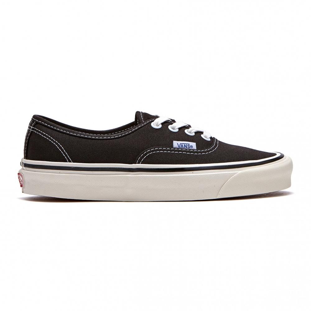 

VANS Authentic 44 DX Черный VN0A38ENMR2