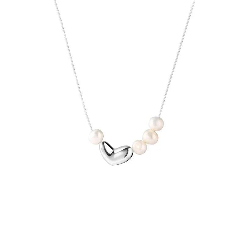 Love Heart Necklace Pearl Jewelry for Women Irregular Shape Design Minimalist Gift Versatile Layering Piece Elegant Jewelry