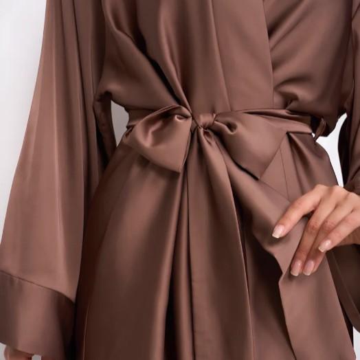 Europese en Amerikaanse zomer dames vetersatijn badjassen, sexy nachthemden, comfortabele ijszijde loungewear, ochtendjas