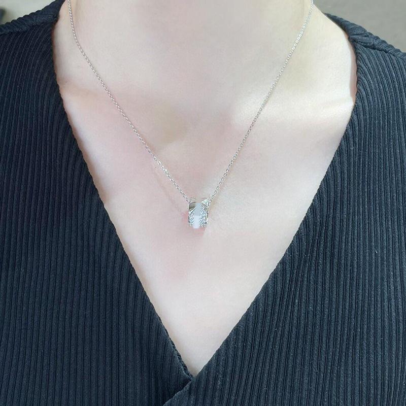 Shangjia 2025 Diamond Cross Cylinder Necklace - Elegant & Versatile Fashion Statement