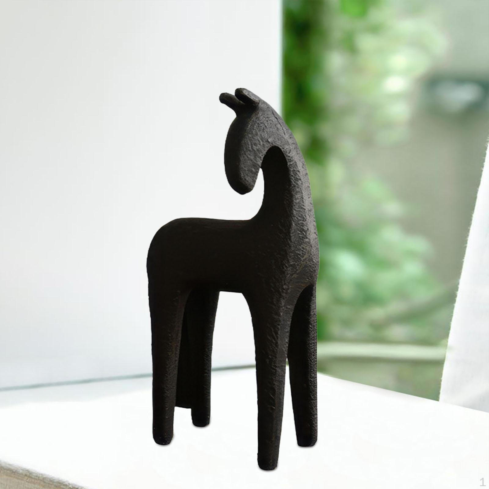 Статуя лошади Скульптура животного Художественные поделки Декоративная фигурка Настольное украшение для гостиной Black Small