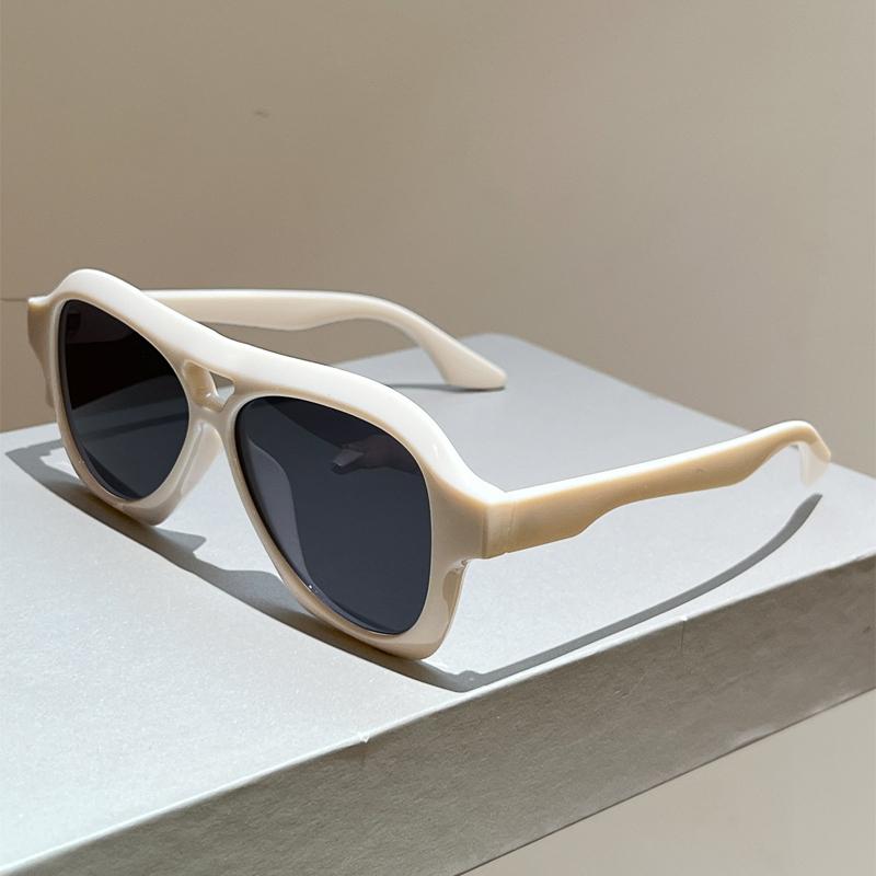 KAMMPT Vintage Pilot Sunglasses Men Fashion Solid Color Outdoor Decor Shades Women 2026 New In Double Bridge Casual Sun Glasses